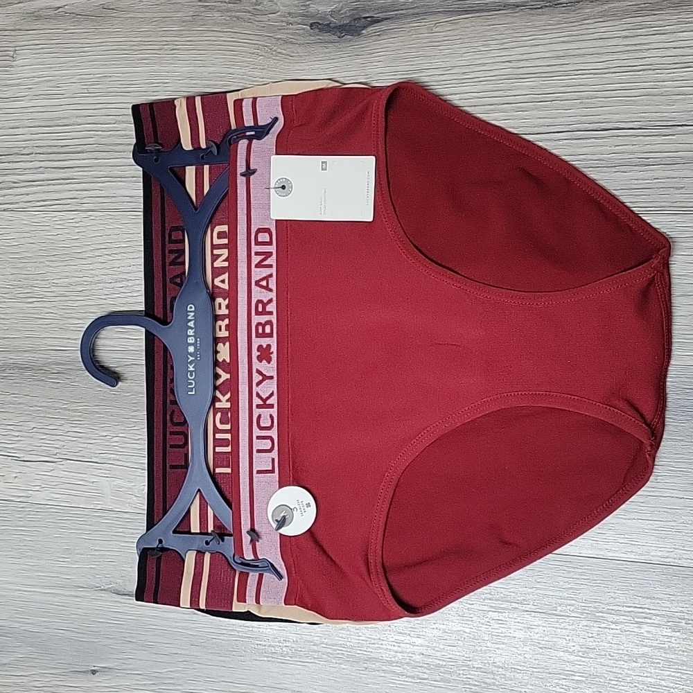LUCKY BRAND BRIEFS.